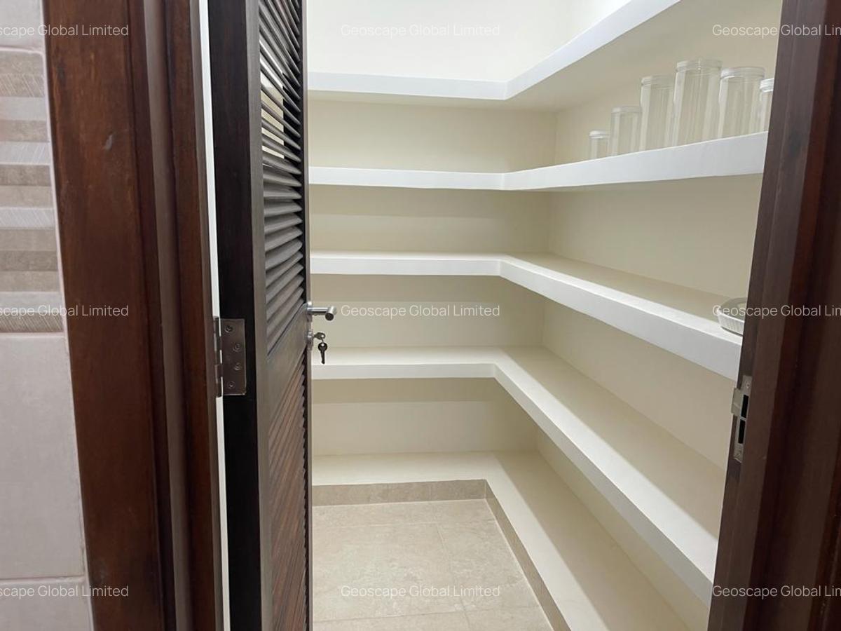 Furnished 3 Bed Apartment with En Suite in General Mathenge - 14