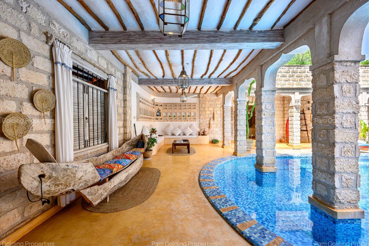 4 Bed Villa at Bofa - 3