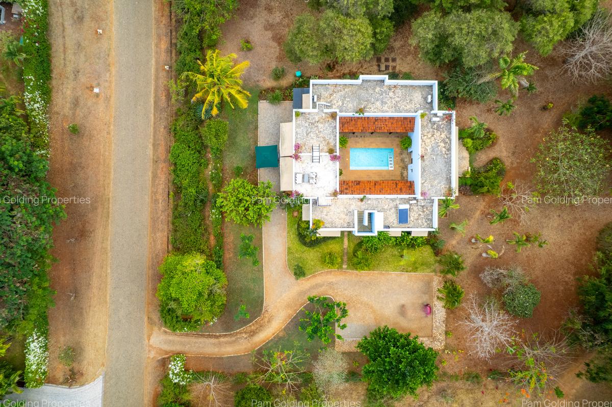 4 Bed Villa at Vipingo Ridge - 2