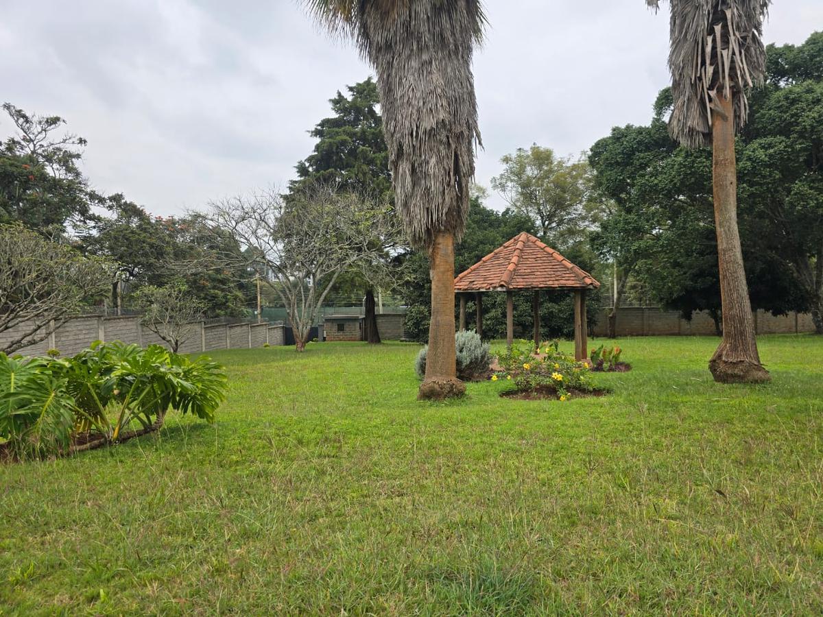 4 Bed House with En Suite in Runda - 3