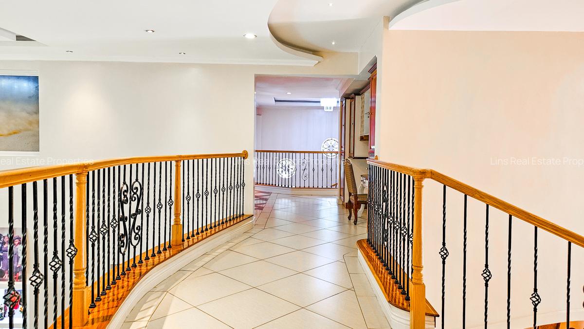 5 Bed House with En Suite in Kitisuru - 16