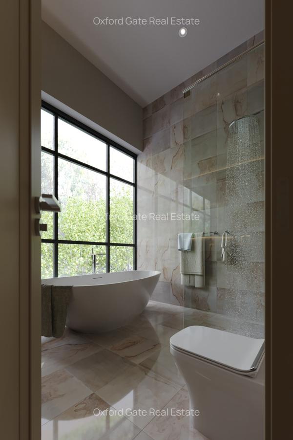 4 Bed Townhouse with En Suite at Membley - 3