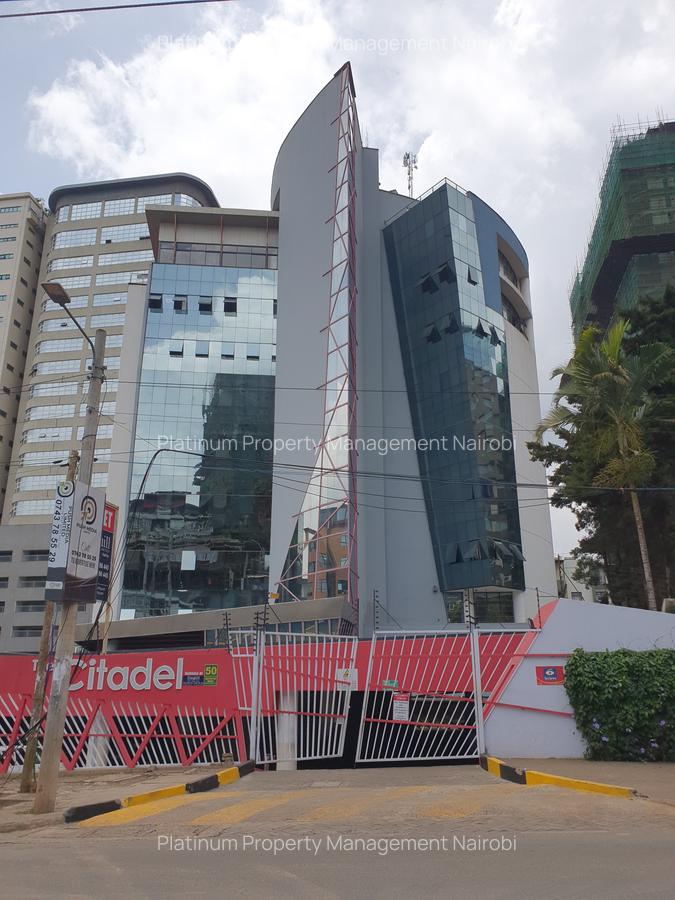 1,100 ft² Commercial Property with Service Charge Included at Muthithi Rd - 1