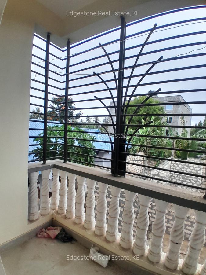 1 Bed Apartment with Borehole in Mtwapa - 6