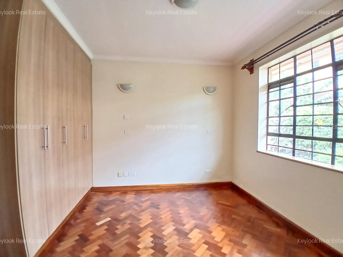4 Bed Townhouse with En Suite at Kitisuru - 15