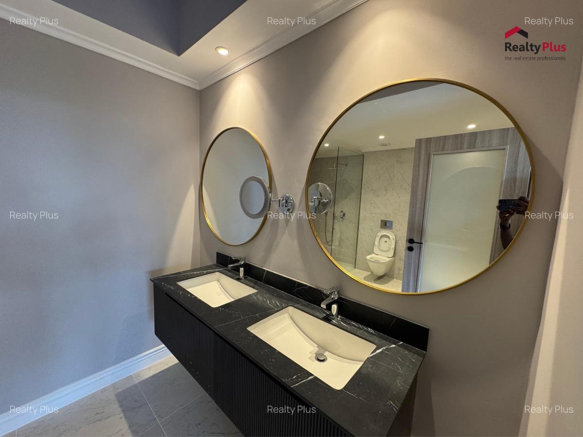 4 Bed Townhouse with En Suite in Runda - 12