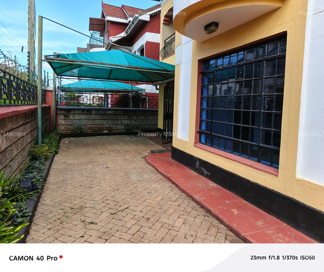 6 Bed House with En Suite at Trinity Petrol Station - 3