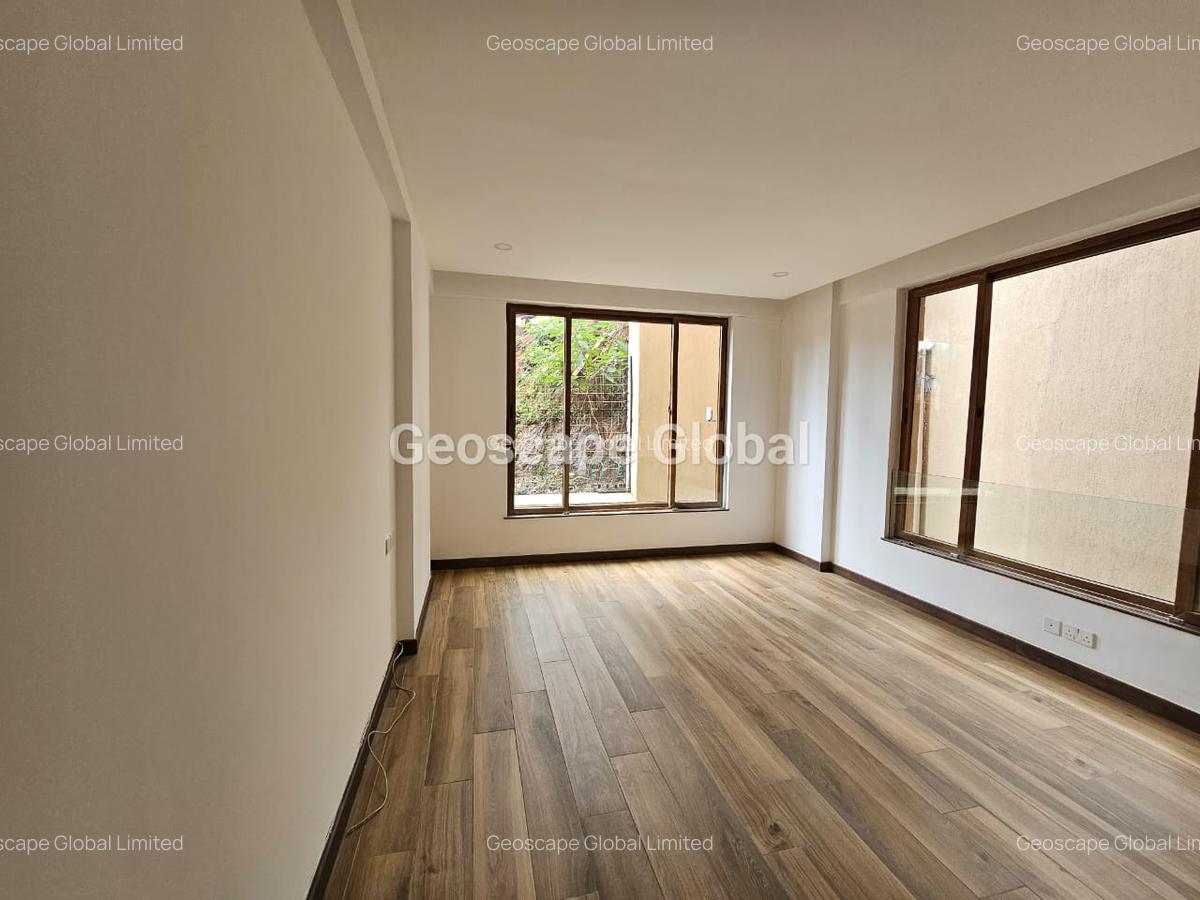 3 Bed Apartment with En Suite in Spring Valley - 3