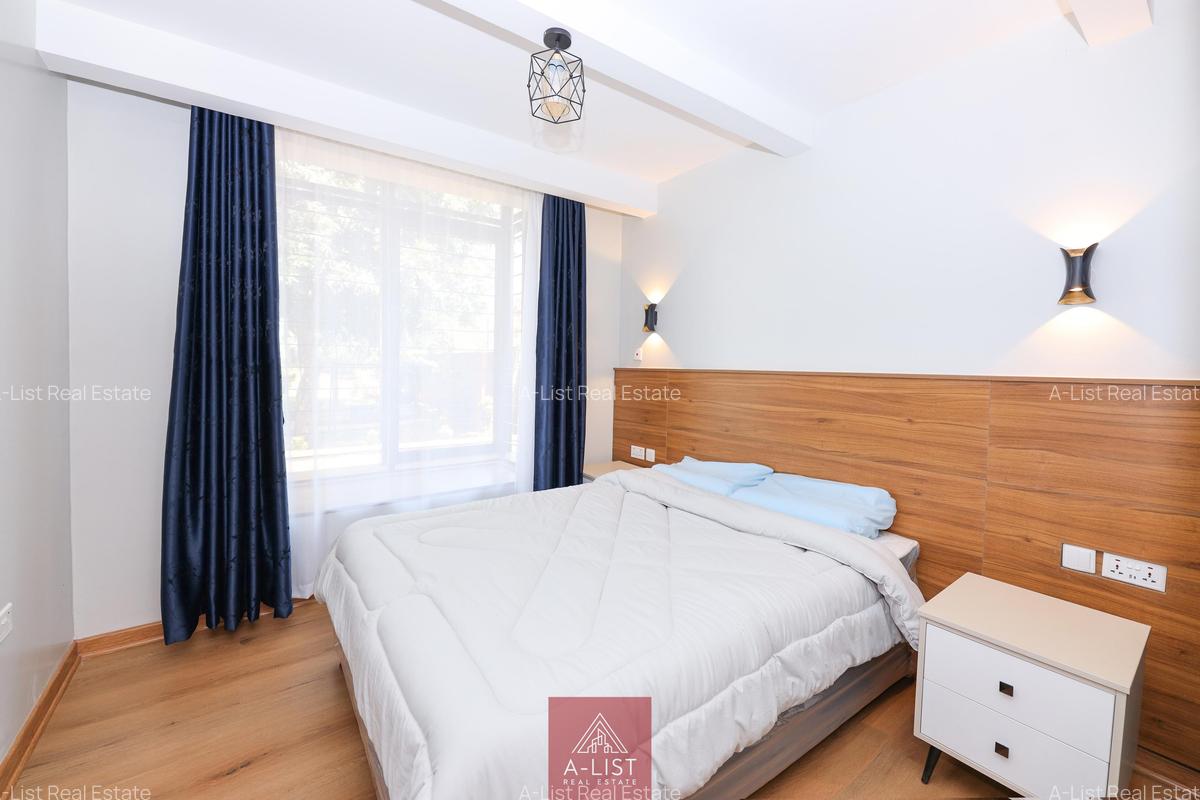 2 Bed Villa with En Suite at Ridgeways - 12