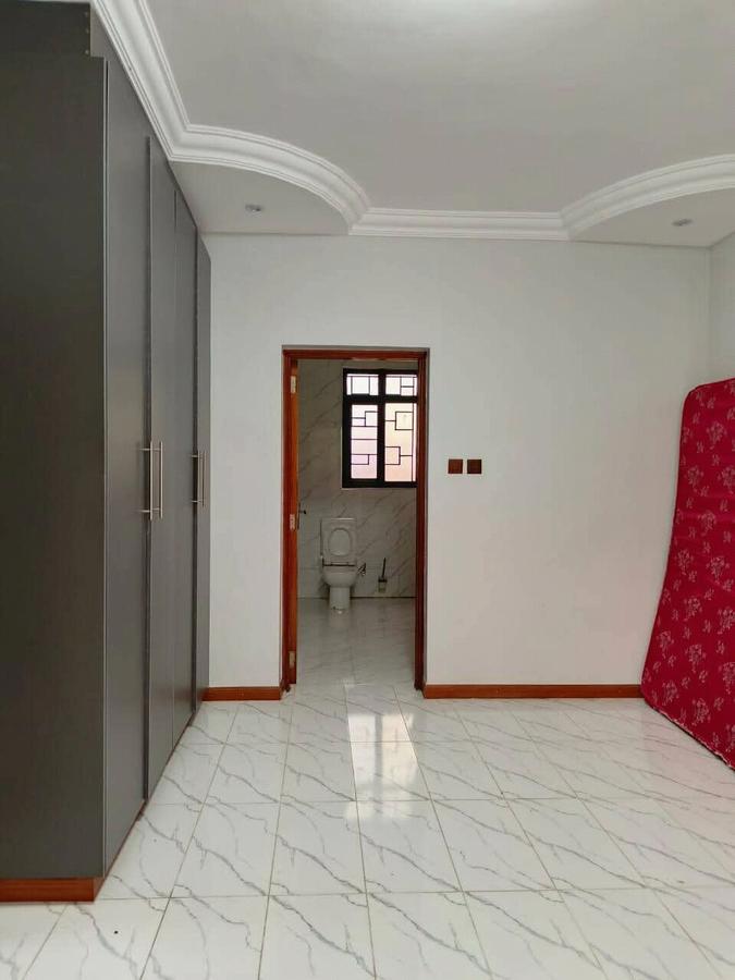 3 Bed House with En Suite at Runda - 10