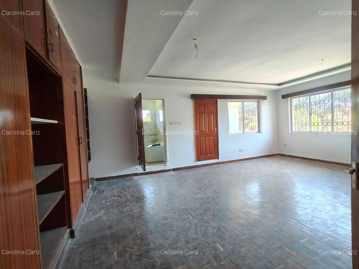 4 Bed House with En Suite at Old Kitisuru - 12