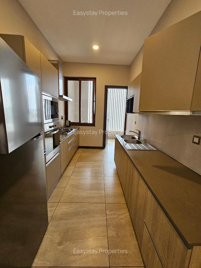 Furnished 2 Bed Apartment with En Suite in Westlands Area - 3