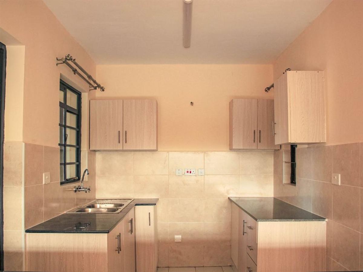 Serviced 2 Bed Apartment with En Suite at Redhill Link Rd At Gacharage Area - 4