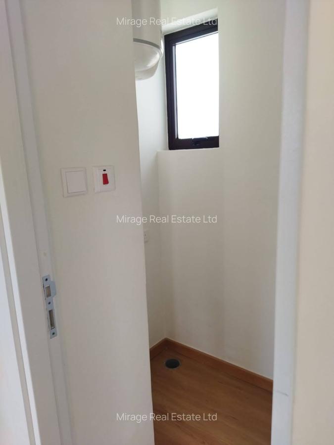 1 Bed Apartment with Swimming Pool in Garden Estate - 9
