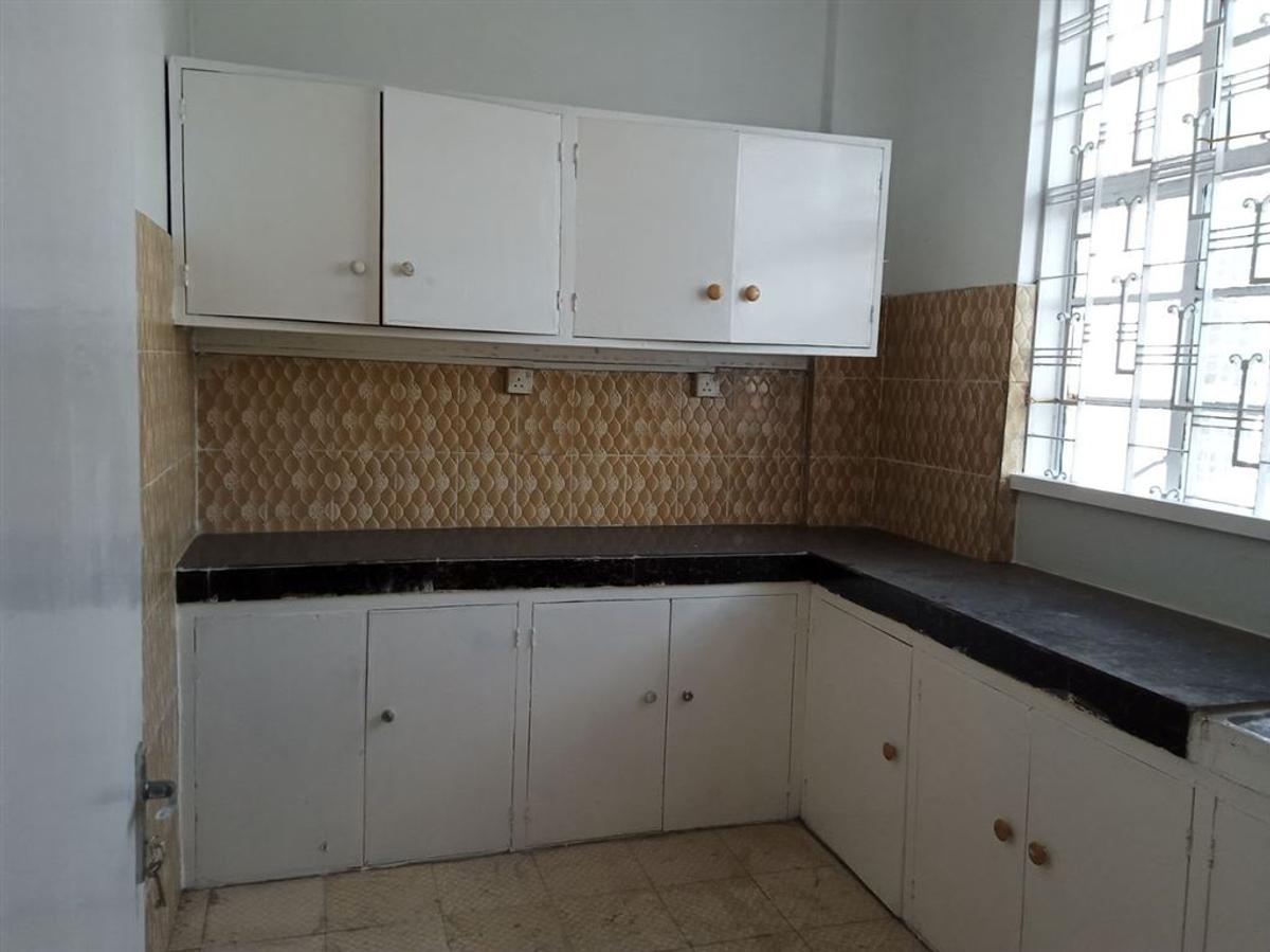 3 Bed Apartment at Moi Avenue - 2