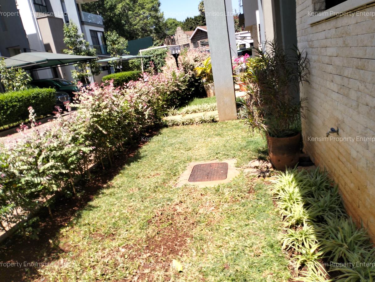 4 Bed Townhouse with En Suite in Lavington - 4