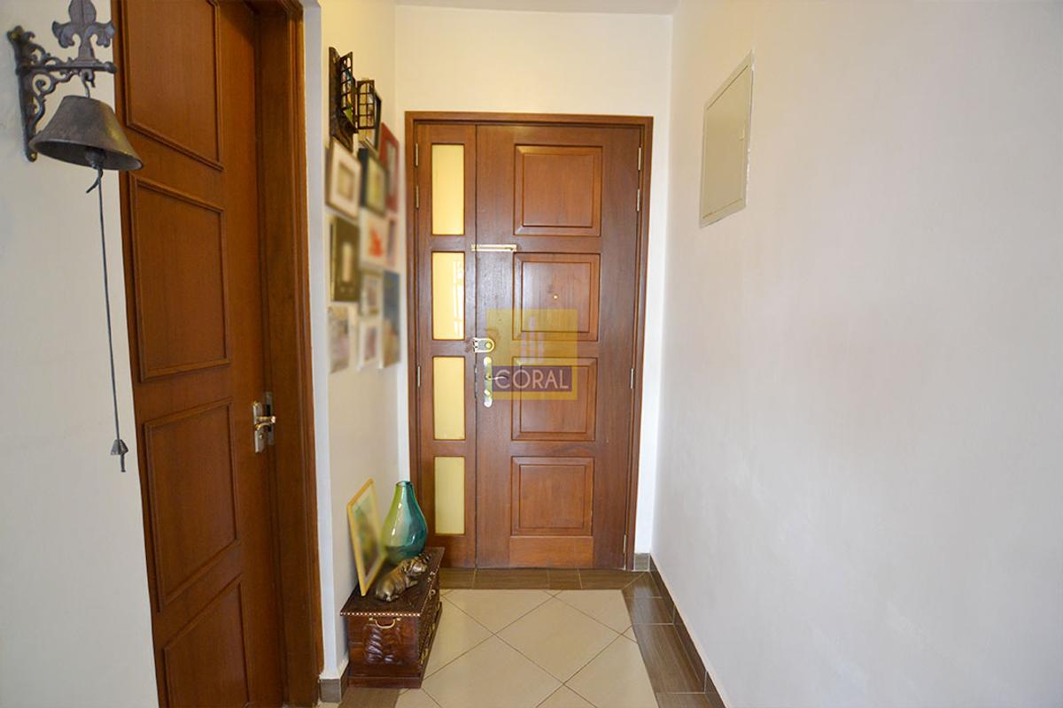 3 Bed Apartment with En Suite in Westlands Area - 20