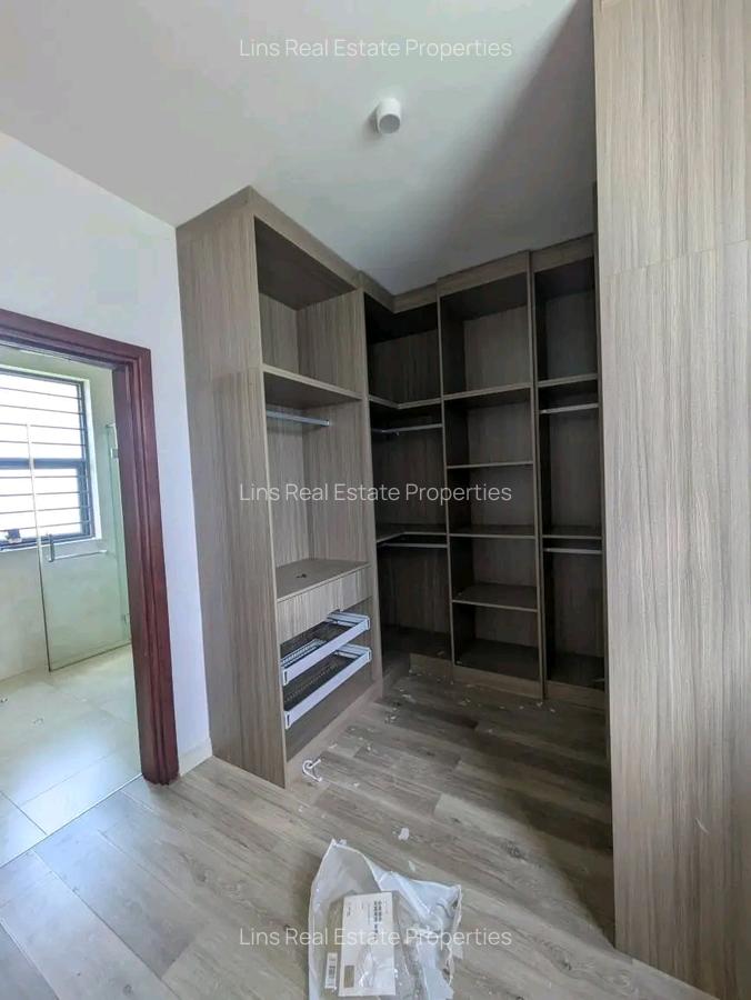 4 Bed Townhouse with En Suite in Runda - 8