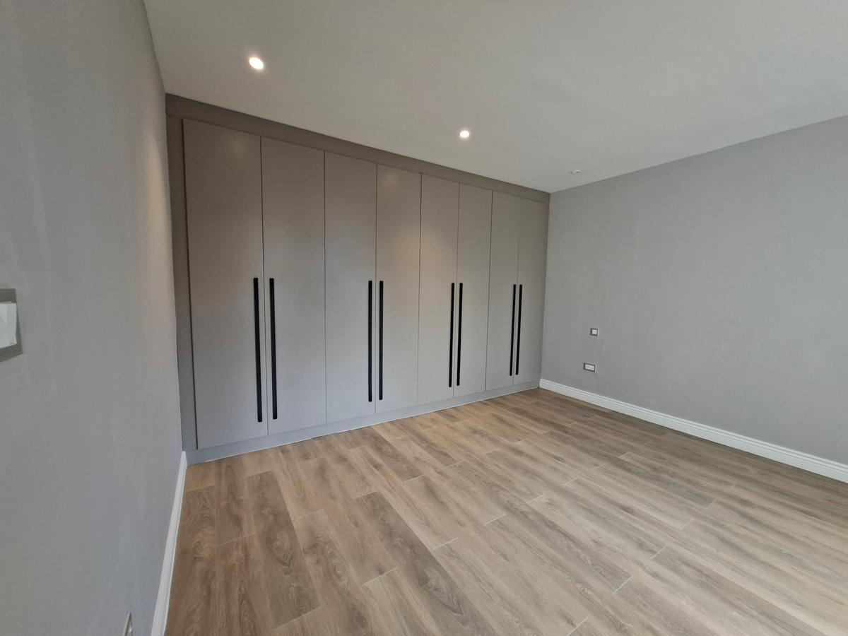 3 Bed Apartment with En Suite at Off Runda Rd - 16