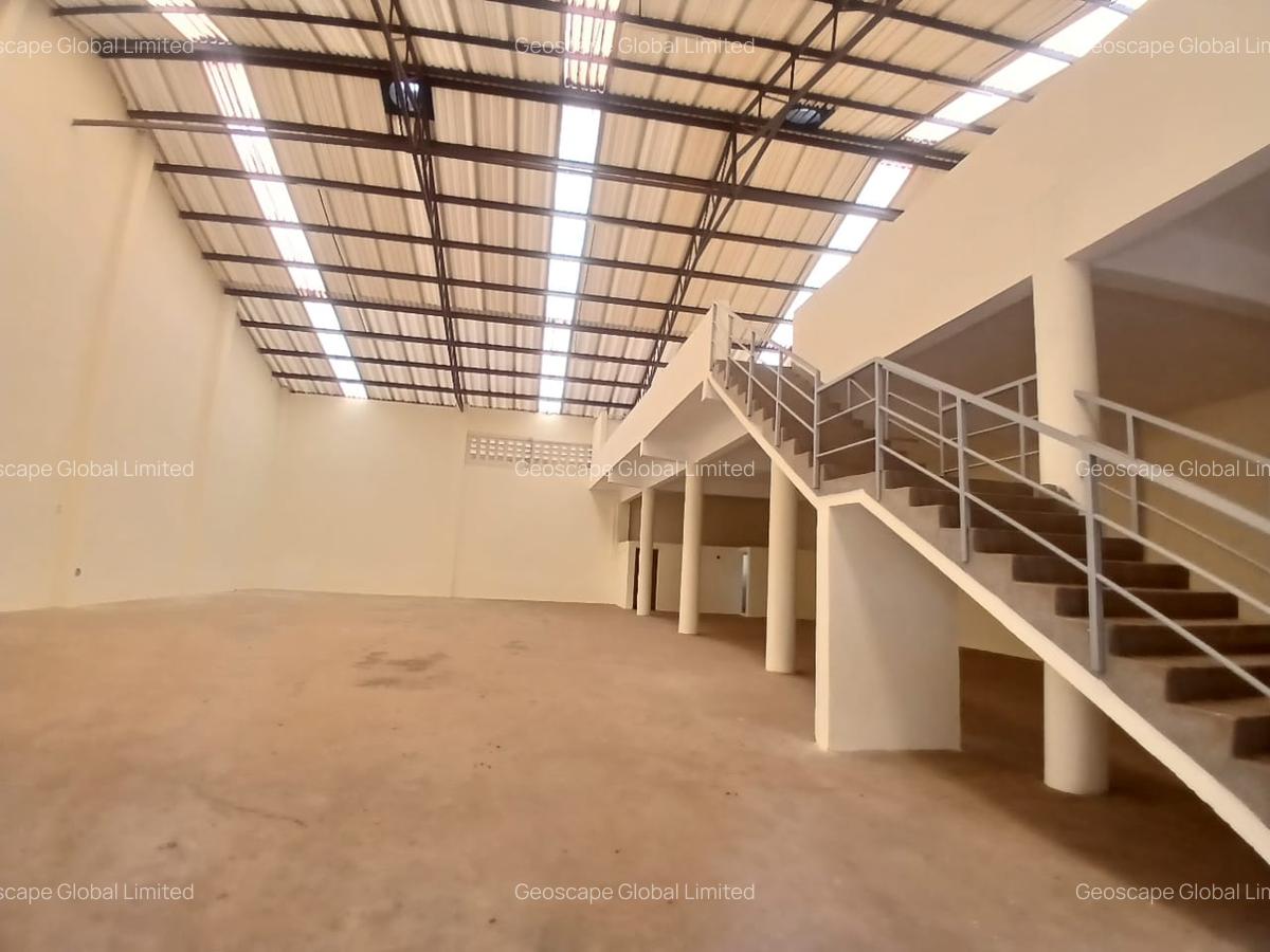 7,199 ft² Warehouse with Parking in Ruaraka - 10