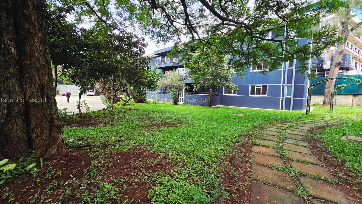 3 Bed Apartment with En Suite in Kilimani - 2
