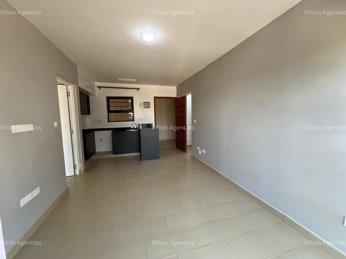 2 Bed Apartment with En Suite at Kirawa Road - 4