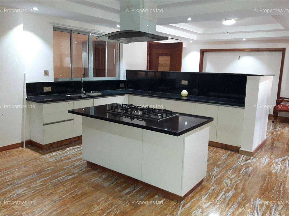 4 Bed Apartment in Kileleshwa - 3
