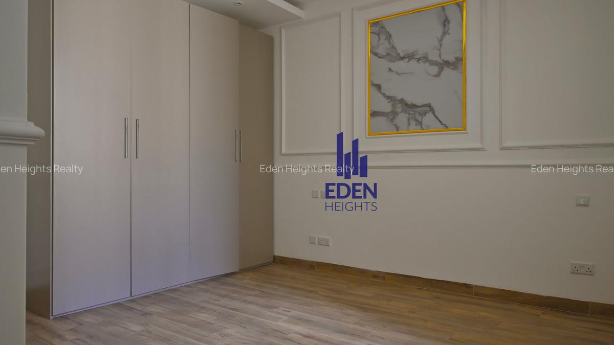 3 Bed Apartment with En Suite in Riverside - 15