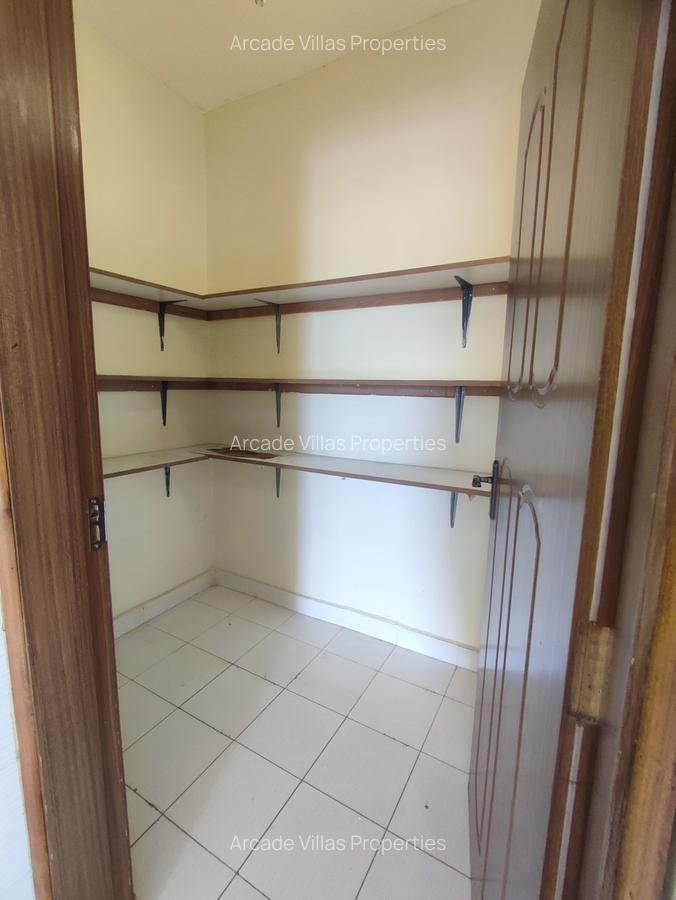 3 Bed Apartment with En Suite at Kileleshwa - 12