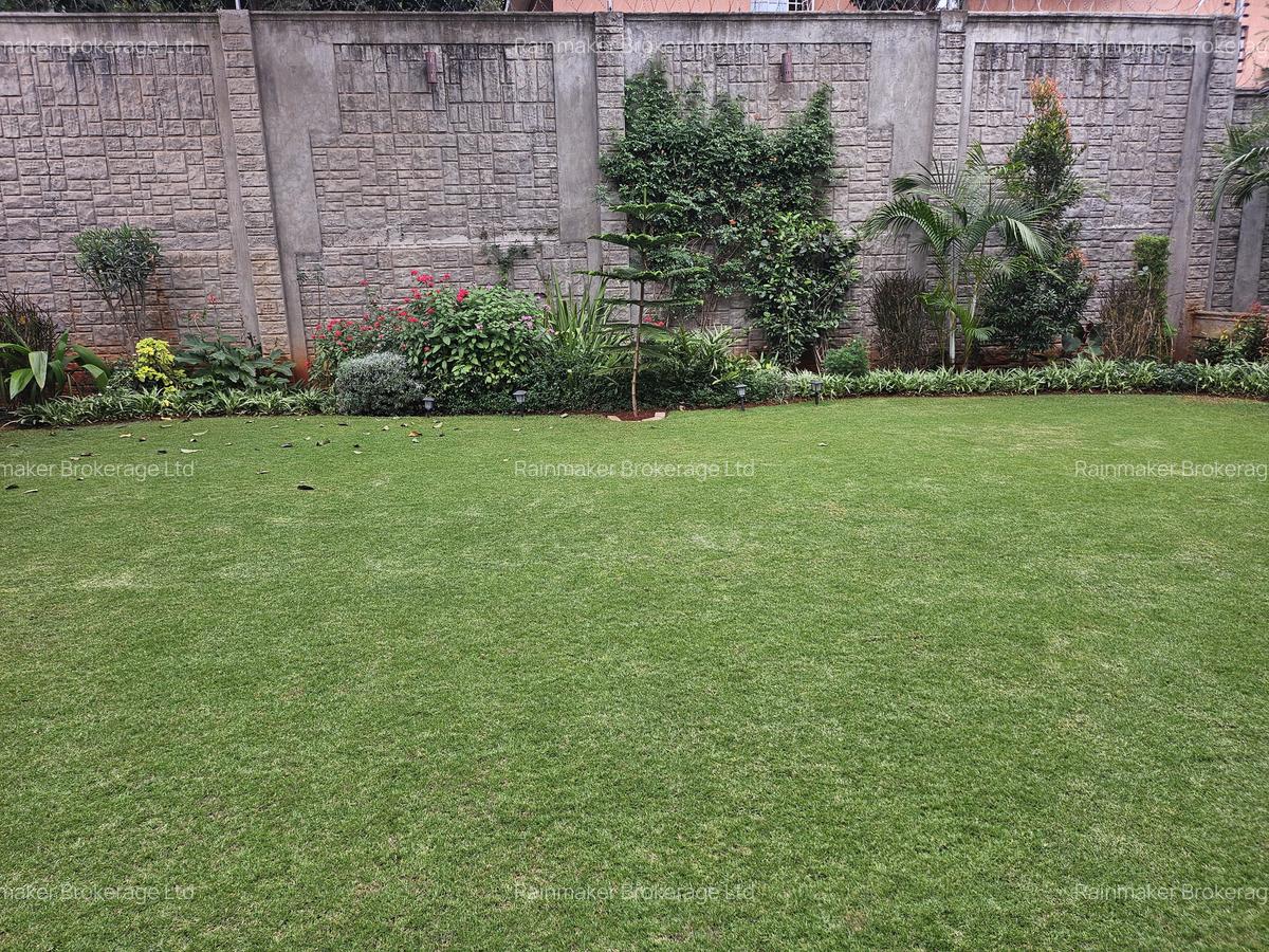 4 Bed House with En Suite in Runda - 14