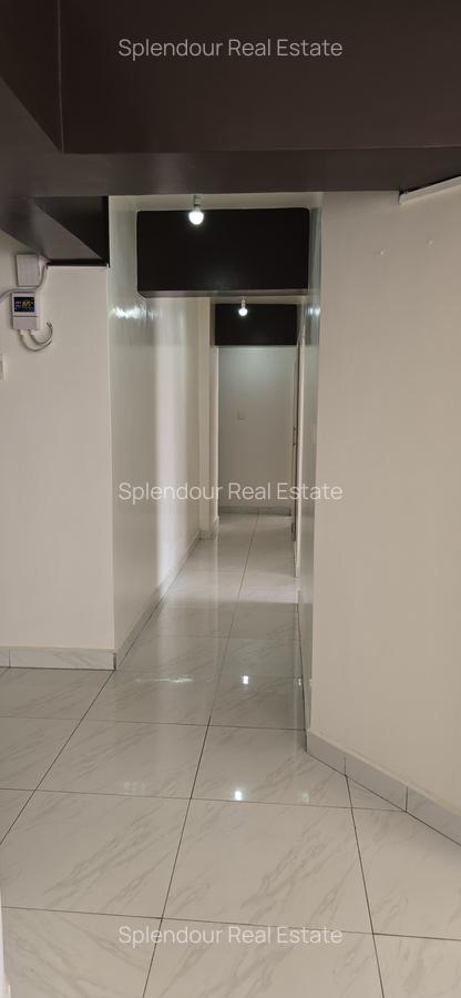 Serviced 4 Bed Apartment with En Suite in Parklands - 8