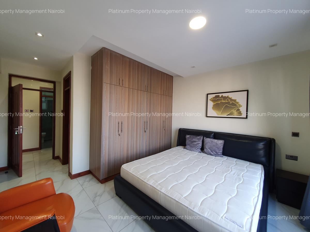 2 Bed Apartment with En Suite at 1St Parklands Avenue - 13