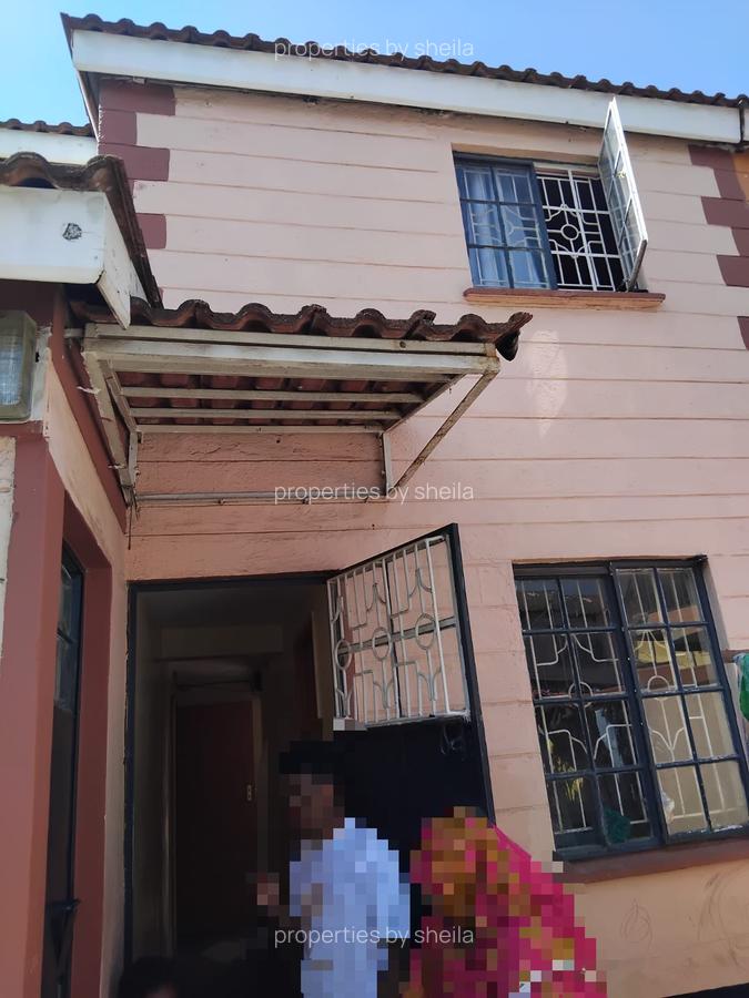 3 Bed Townhouse with En Suite at Komarock - 1