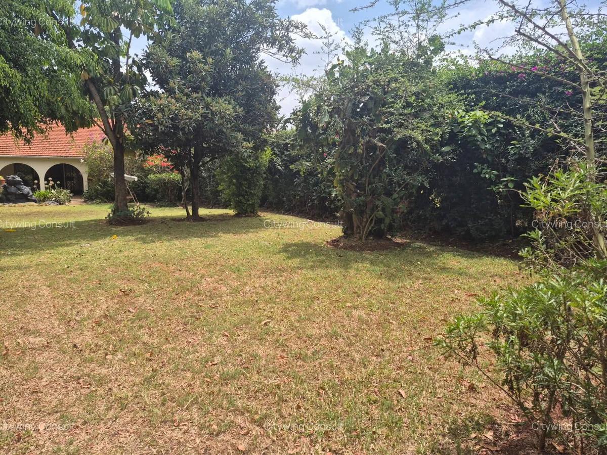 3 Bed House with En Suite at Loresho - 5