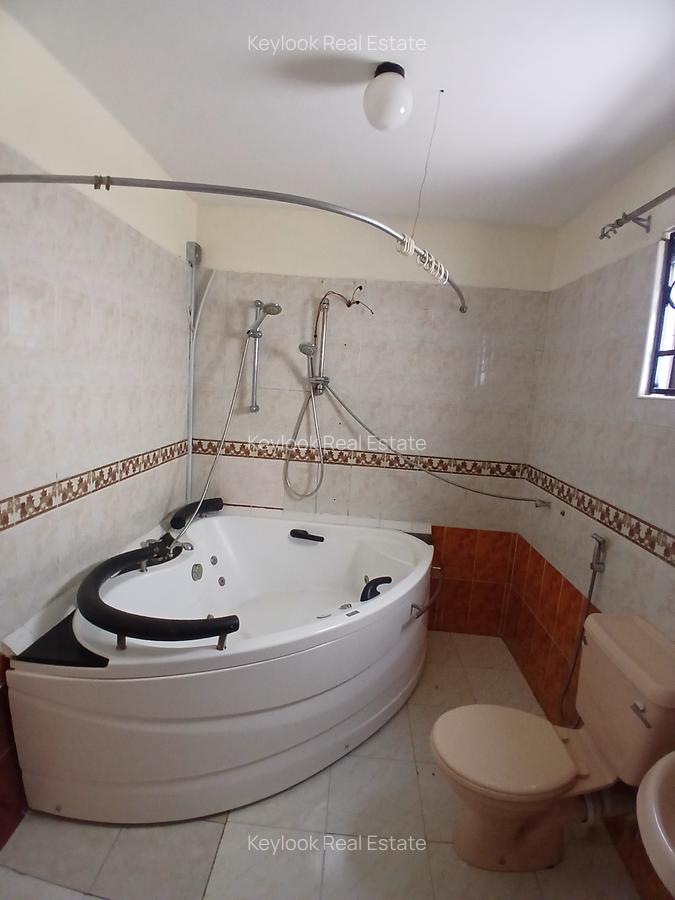 4 Bed Townhouse with En Suite at Lavington Green - 11