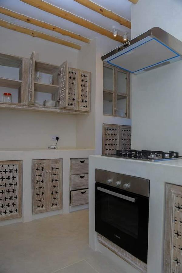 Serviced 3 Bed Apartment with En Suite at Sun & Sand Kikambala - 11