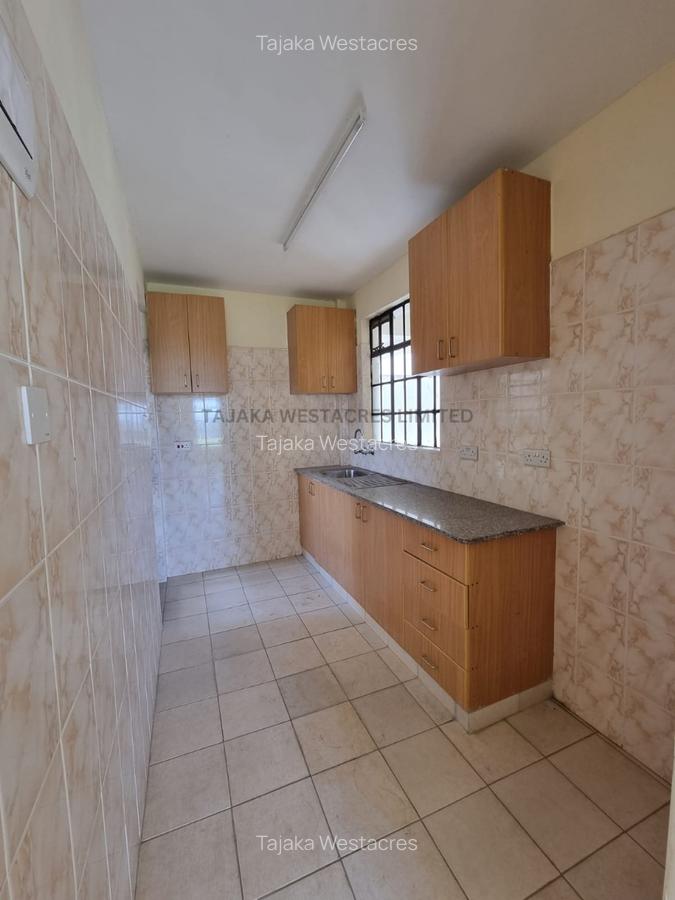 3 Bed Apartment with En Suite at Milimani Area - 6