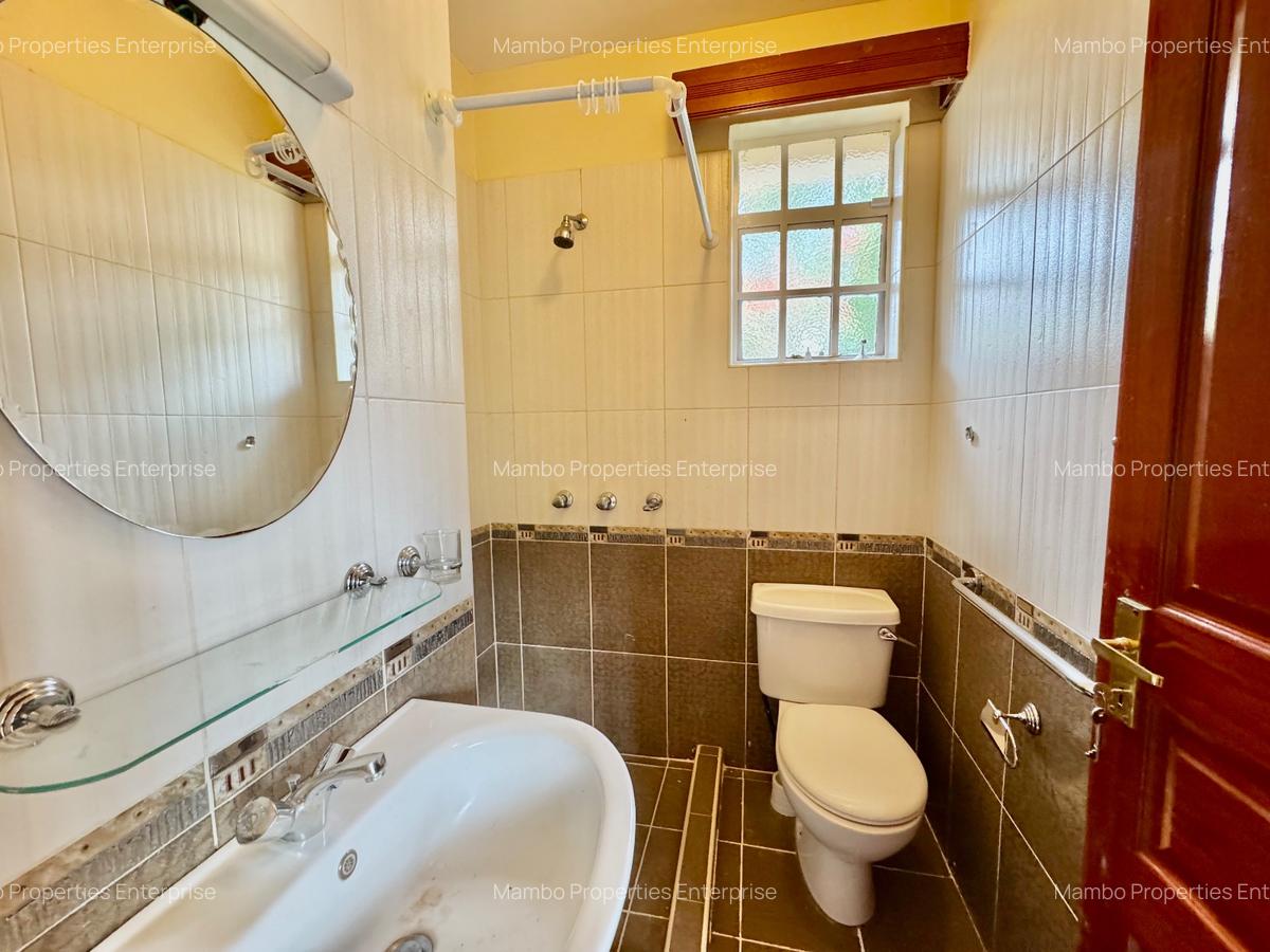 4 Bed Townhouse with En Suite at Off Red Hill Rd - 15