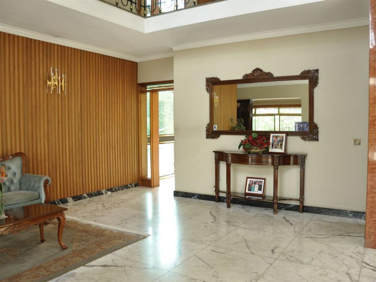 8 Bed Villa in Lavington - 3