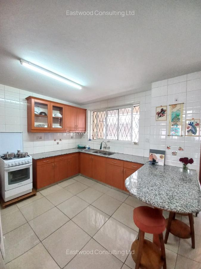 3 Bed Apartment with En Suite at Ita Road - 9