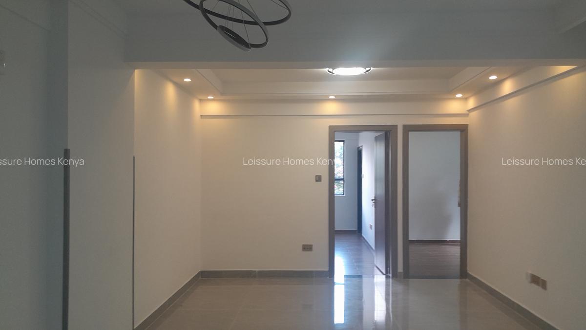 2 Bed Apartment with En Suite at Hatheru Road - 4