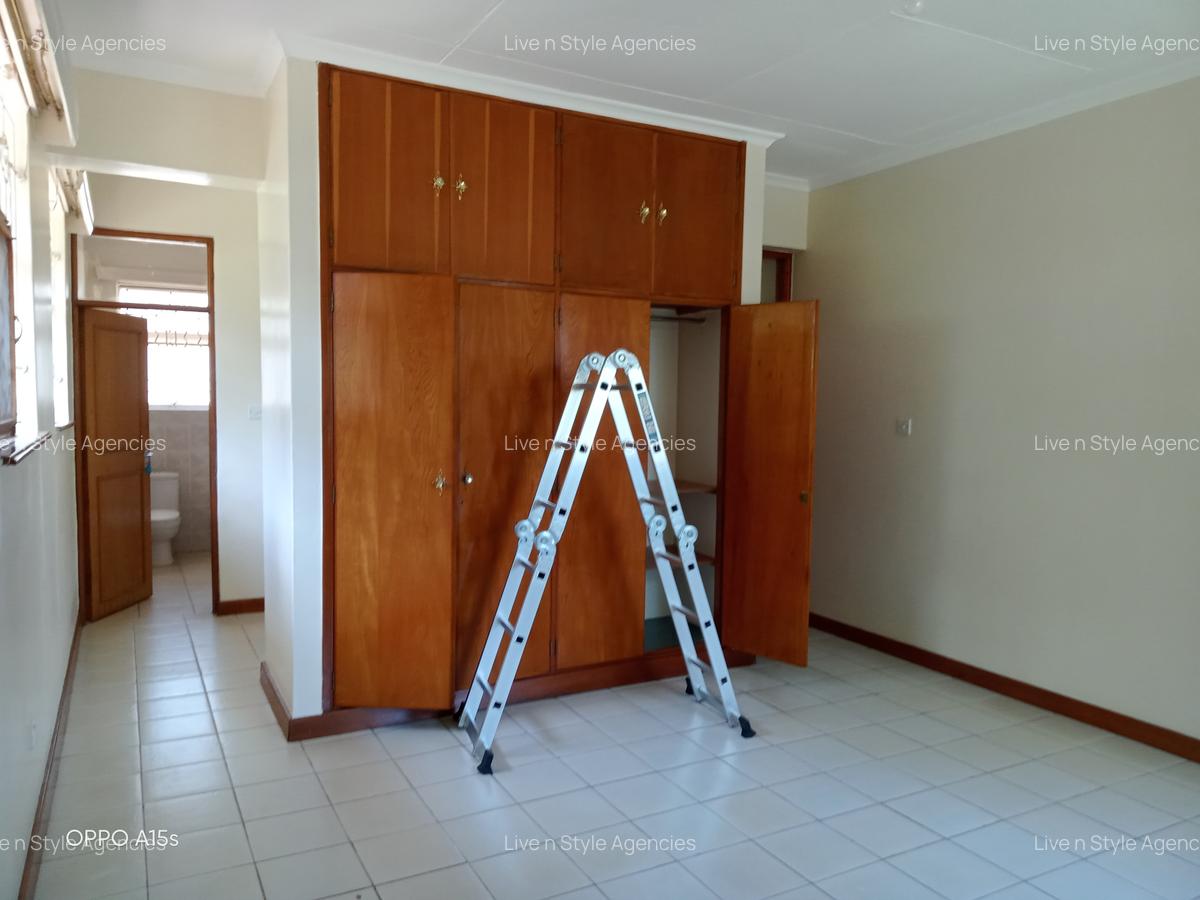 5 Bed House with Staff Quarters in Thigiri - 19
