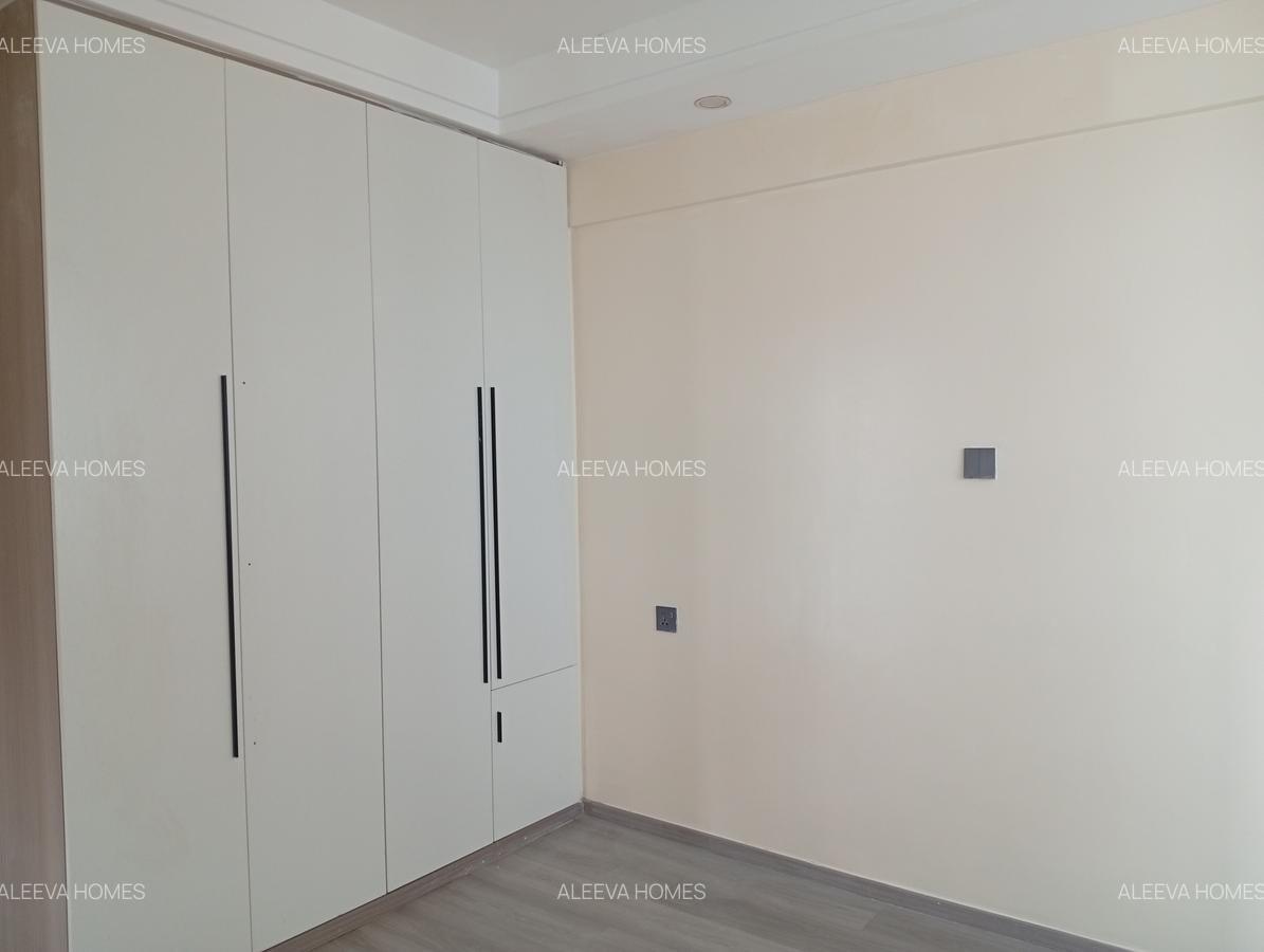 2 Bed Apartment with En Suite in Lavington - 13