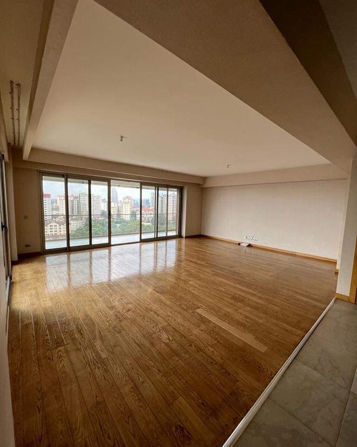 3 Bed Apartment with En Suite in Kileleshwa - 16