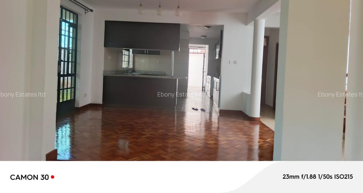 4 Bed Townhouse with En Suite in Lavington - 3