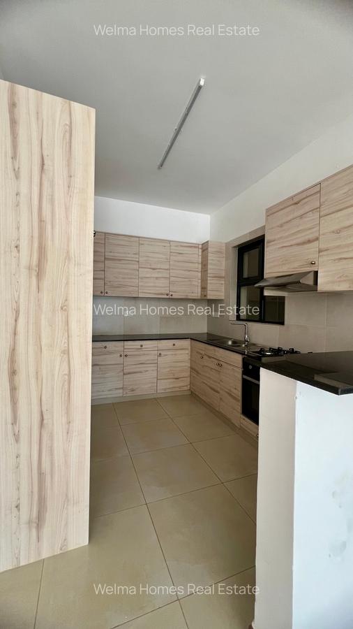 2 Bed Apartment with Swimming Pool at Lantana Road - 5