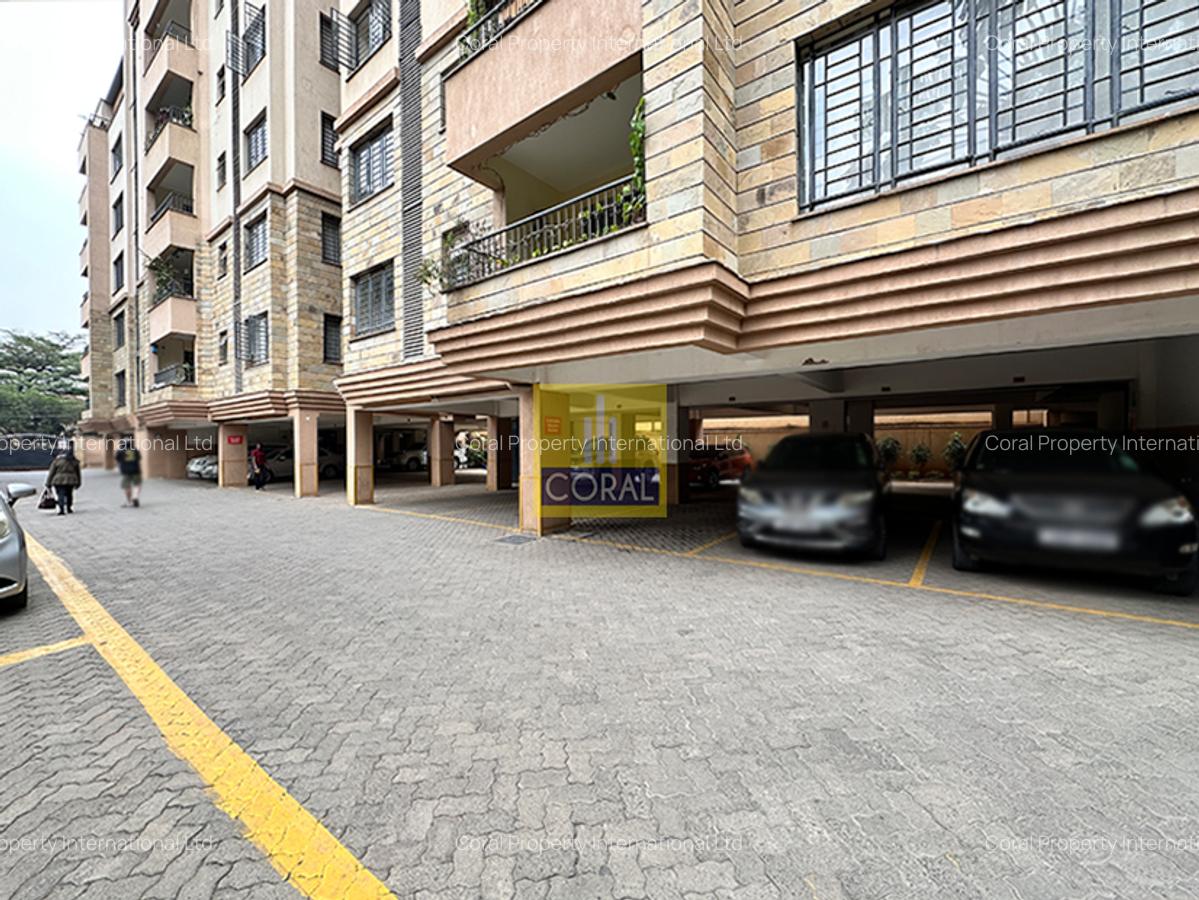 4 Bed Apartment in Parklands - 17