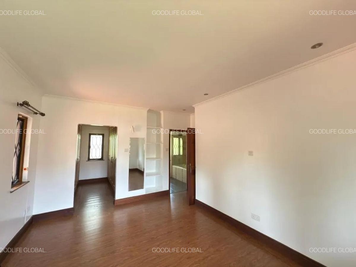 5 Bed House with En Suite at Gigiri - 10