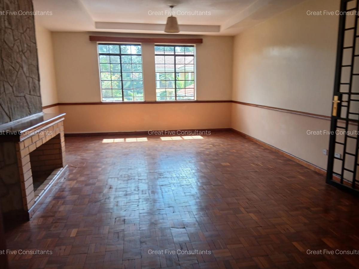 5 Bed Villa with En Suite in Runda - 17