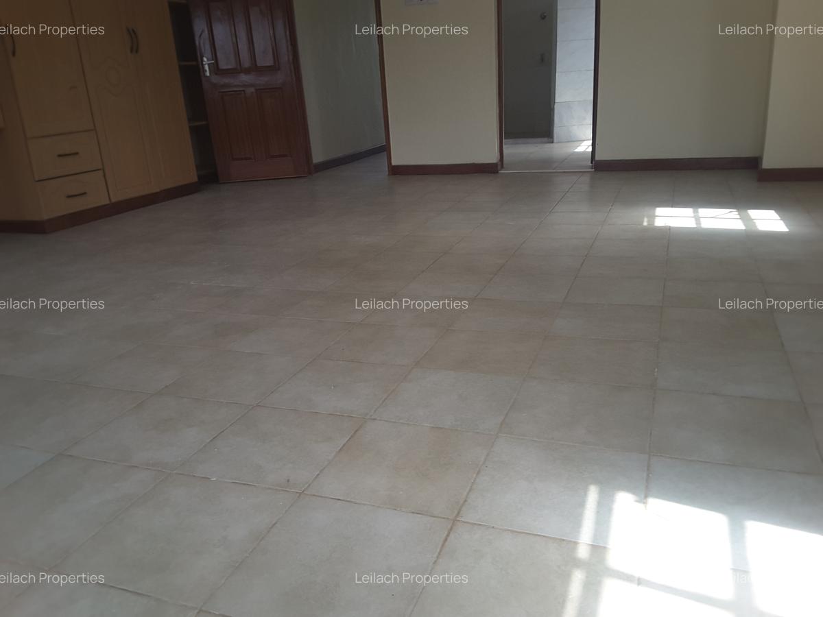 5 Bed House with En Suite in Ongata Rongai - 8